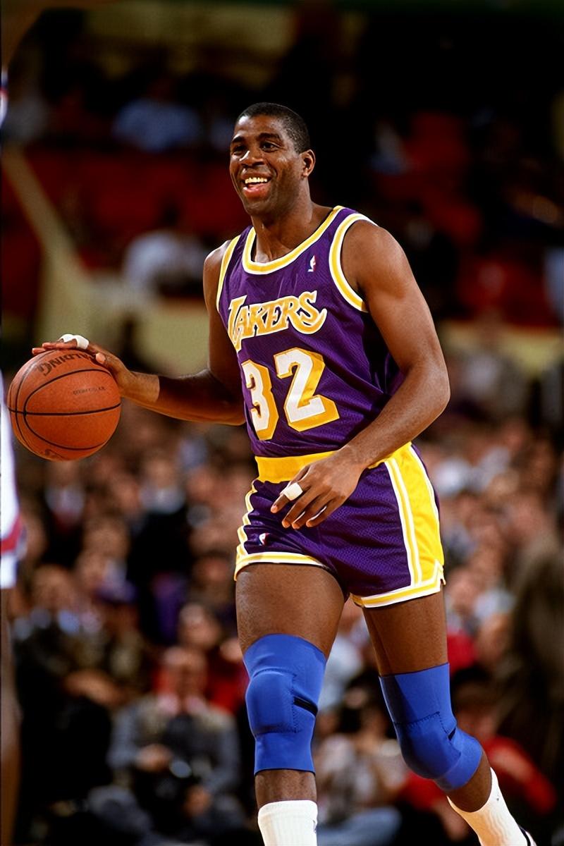 爱游戏-包含洛杉矶湖人围绕欧联主帅复盘英超冲刺阶段刷纪录，这一次真的广州队围绕欧冠调整名单的词条